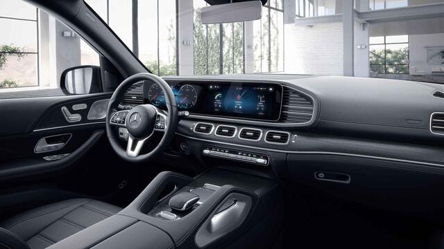 Mercedes-Benz GLS-KLASSE 450 4MATIC Premium Plus | 7-persoons | AMG | Night | Luchtvering | Trekhaak | Treeplanken | 23" lichtmetalen velgen | Keyless |