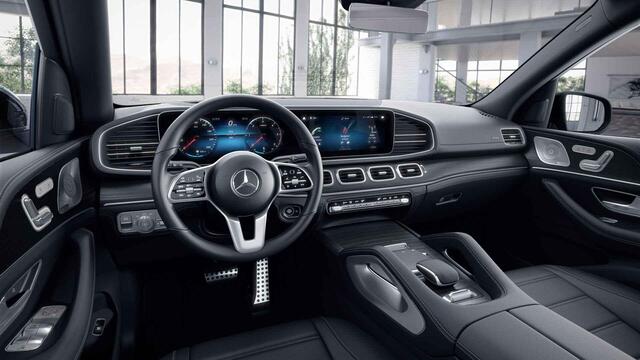 Mercedes-Benz GLS-KLASSE 450 4MATIC Premium Plus | 7-persoons | AMG | Night | Luchtvering | Trekhaak | Treeplanken | 23" lichtmetalen velgen | Keyless |