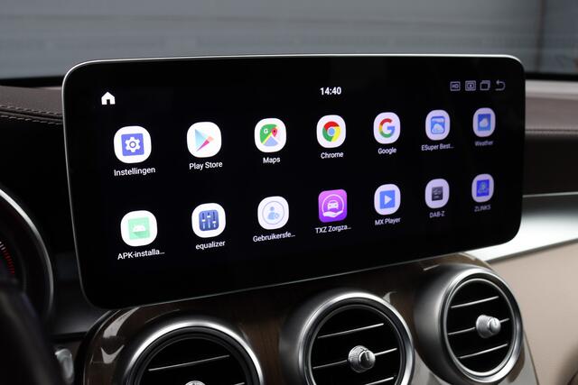 Mercedes-Benz Glc Coupé 300 4MATIC AMG Line | Dodehoekassistent | Camera | Multibeam LED | Stoelverwarming | Spoorpakket | Leder | Zonnerollo's | Navigatie | Cruise Control |