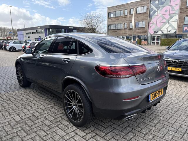 Mercedes-Benz Glc Coupé 300e 4MATIC Business Solution AMG | PHEV | Stoelverwarming | Leer | Camera |