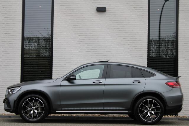 Mercedes-Benz Glc Coupé 300 4MATIC / Premium Plus / AMG / Panorama / NL-Auto / Vol Opties / NIEUWSTAAT .
