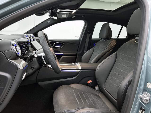 Mercedes-Benz Glc Coupé 300e 4MATIC Sport Edition | Premium | Winterpakket | Nightpakket | Trekhaak | Panoramaschuifdak | URBAN GUARD Plus | AMG spoiler | 360° camera | Sfeerverlichting |