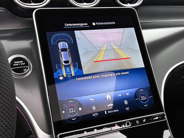 Mercedes-Benz Glc Coupé 300e 4MATIC Business Solution AMG | Advanced Plus | Nightpakket | Trekhaak | 20 inch vijfspaaks AMG-velgen | Panoramaschuifdak | Smartphone-integratie | 360°camera | Sfeerverlichting |