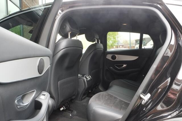 Mercedes-Benz Glc Coupé GLC 250 4Matic AMG-line | Trekhaak | Achteruitrijcamera