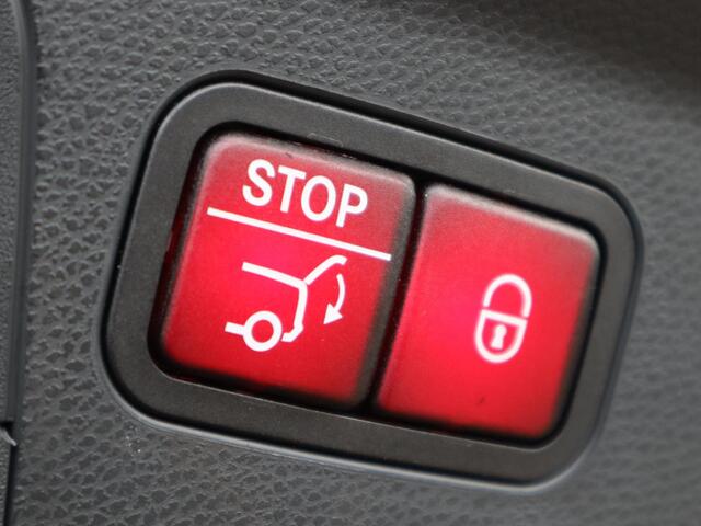 Mercedes-Benz Glc Coupé 300e 4MATIC Business Solution AMG