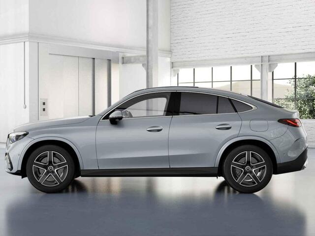 Mercedes-Benz Glc Coupé 300e 4MATIC Business Solution AMG