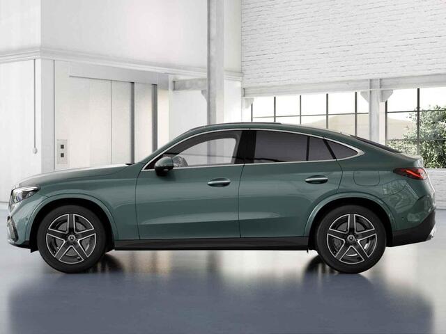 Mercedes-Benz Glc Coupé 300e 4MATIC Business Solution AMG