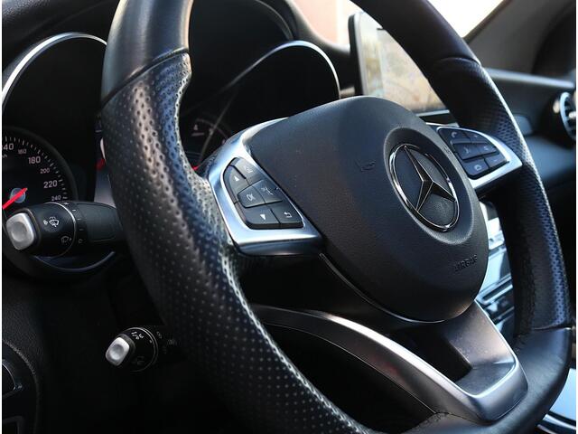 Mercedes-Benz Glc Coupé 250 4MATIC AMG Line | Distronic+ | Schuifdak