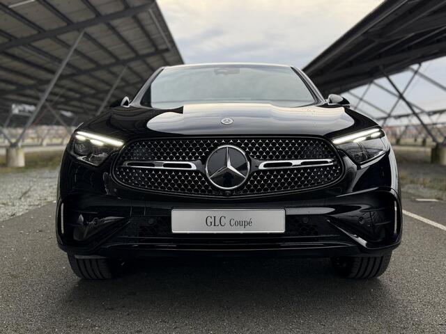 Mercedes-Benz Glc Coupé 300e 4MATIC Sport Edition | Night | Panoramadak | Premium | Trekhaak | Digital light | Burmester | Head-up display |