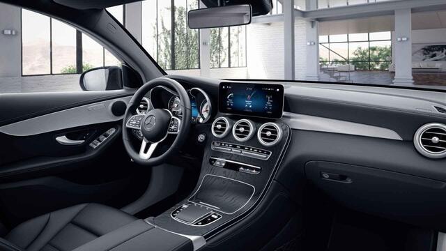 Mercedes-Benz Glc Coupé 300e 4MATIC Business Solution Luxury | Night | Trekhaak | Stoelverwarming | Parkeercamera |