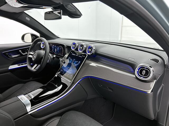 Mercedes-Benz Glc Coupé 300e 4MATIC Business Solution AMG | Premium pakket | Nightpakket | Trekhaak | 360° camera | Augmented Reality navigatie | Smartphone-integratie | Sfeerverlichting | 20 inch vijfspaaks AMG-velgen |