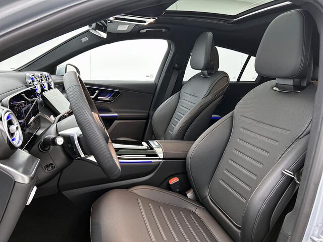 Mercedes-Benz Glc Coupé 300e 4MATIC Business Solution AMG | Premium | Trekhaak | Panoramaschuifdak | 19" vijfspaaks AMG-velgen | Memorypakket | Smartphone-integratie | 360° camera | Augmented Reality navigatie |
