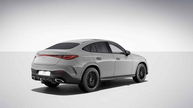 Mercedes-Benz Glc Coupé 300e 4MATIC Business Solution AMG | Premium Pakket | Trekhaak | Winterpakket | Panoramaschuifdak | Treeplanken |