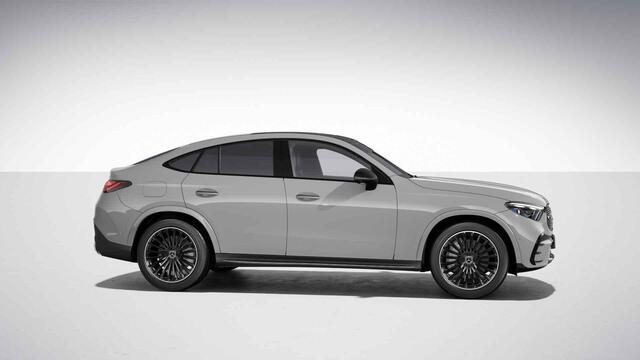 Mercedes-Benz Glc Coupé 300e 4MATIC Business Solution AMG | Premium Pakket | Trekhaak | Winterpakket | Panoramaschuifdak | Treeplanken |