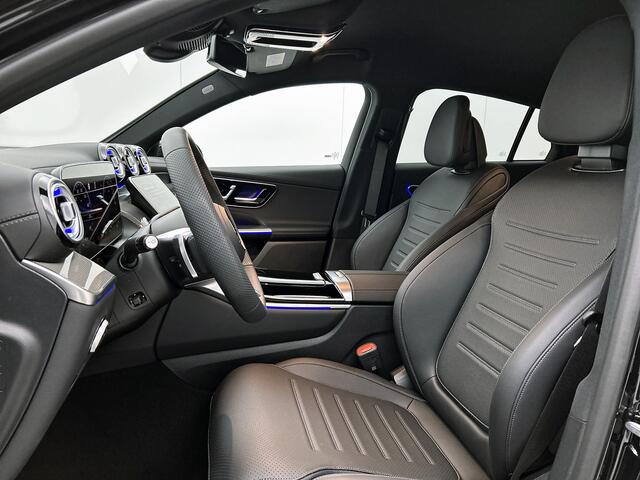 Mercedes-Benz Glc Coupé 300e 4MATIC Business Solution AMG | Premium pakket | Nightpakket | Spiegelpakket | Parkeerpakket | Memorypakket | 20 inch vijfspaaks lichtmetalen AMG-velgen | Sierdelen metaalstructuur | 360° camera |