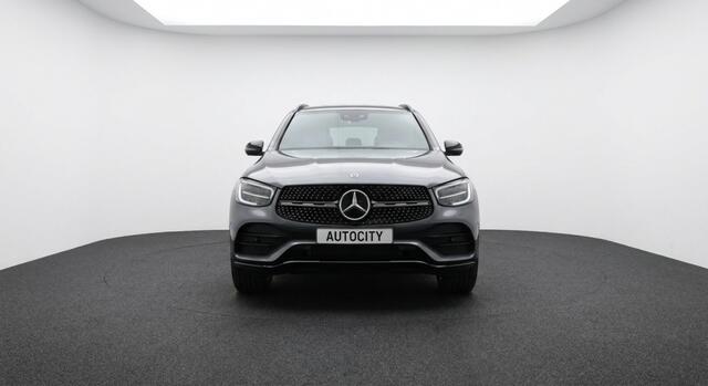Mercedes-Benz Glc Coupé 200 Business Solution AMG
