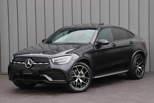 Mercedes-Benz Glc Coupé 300 AMG 4-Matic | 258PK | Schuifdak | Trekhaak | Led | Carplay | Distronic | Leder | Stoelverwarming | 2020.