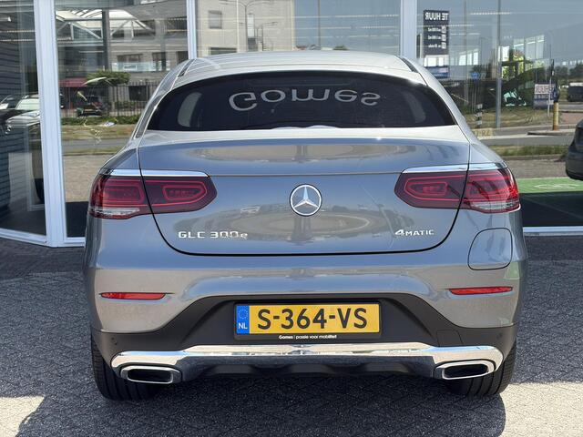 Mercedes-Benz Glc Coupé 300e 4MATIC Business Solution Luxury