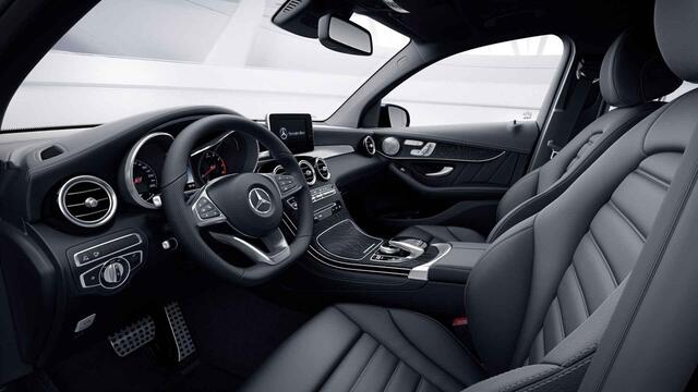 Mercedes-Benz Glc Coupé 250 4MATIC Premium Plus | Schuif/kanteldak | Burmester | Memory | Lederen bekleding | Treeplanken |