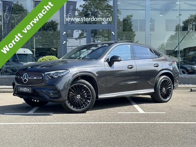 Mercedes-Benz Glc Coupé 400e 4MATIC AMG Line l Panoramadak l MBUX l Niveau regeling l Multibeam LED l Rij- assistentie pakket met Distronic l Keyless l Zwart Leder l Memory pakket l Burmester l Sfeerverlichting l THERMOTRONIC l Smartphone integratie pakket l Night pakket l Alarm