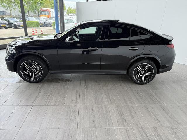 Mercedes-Benz Glc Coupé 300e 4MATIC Sport Edition | Panoramaschuifdak | Trekhaak | Nightpakket | AMG Premium | AMG spoiler |