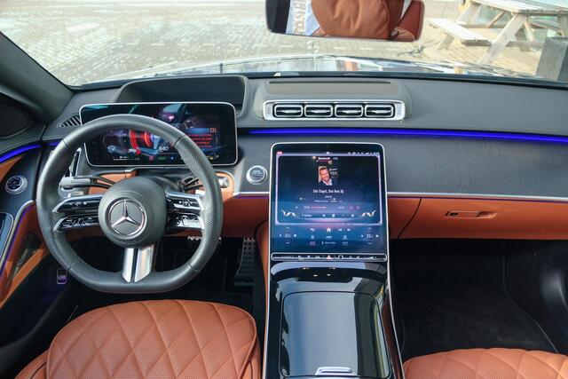 Mercedes-Benz S-KLASSE S450e AMG 408pk Panoramadak 4-wielsturing Burmester3d Luchtvering 4x Stoelkoeling Nappa leder 1e Eigenaar!