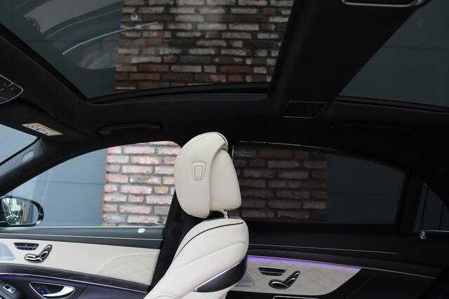 Mercedes-Benz S-KLASSE 560 4MATIC Lang AMG Line Premium+ | V8 | Distronic+ | Panoramadak | Memory | Burmester | Stoelventilatie | Soft-Close | HUD | Surround Camera | Keyless Go | Zonweringspakket |