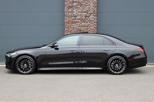 Mercedes-Benz S-KLASSE 580 e 4MATIC Lang AMG Line | Airmatic | Distronic+ | Chauffeurspakket | Memory | Stoelventilatie V+A | Burmester | Soft-Close | Digital Light | Vlakkenverwarming | HUD | Zonweringspakket |