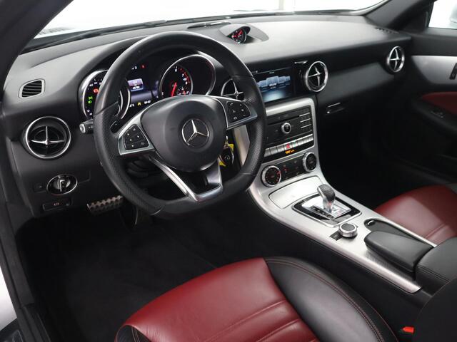 Mercedes-Benz SLC-KLASSE 180 | Nekverwarming | Stoelverwarming | Navigatie | Nappaleder | LED Koplampen | Parkeerpakket |