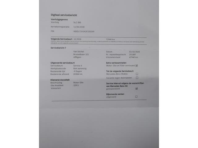 Mercedes-Benz SLC-KLASSE 200 AMG Leer Nekverwarming Panoramadak Navigatie Camera Ambiente verlichting 18 inch 1e Eigenaar Dealer onderhouden Seleniet grijs Automaat Flippers Boekjes aanwezig Zeer nette staat