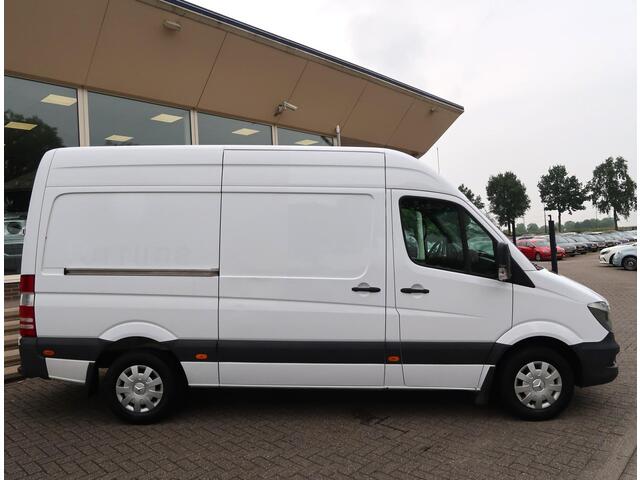 Mercedes-Benz SPRINTER 316 2.2 CDI 163 PK AUT. L2H2 + 2 SCHUIFDEUREN / CAMERA / NAVIGATIE