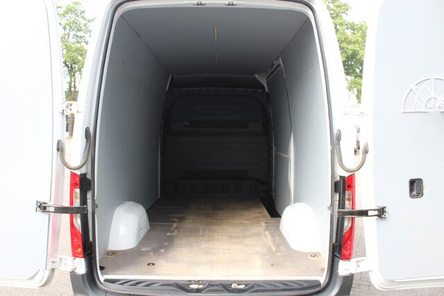 Mercedes-Benz SPRINTER 316 CDI L2H2 3500kg trekhaak, MBUX met camera, Brake assyst, Etc.