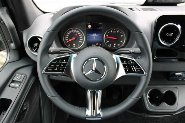 Mercedes-Benz SPRINTER PRO 317 L2H2 RWD AT facelift!!