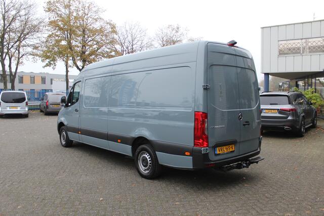Mercedes-Benz SPRINTER 317 CDI L3H2 3500kg trekhaak, MBUX met navigatie en camera, Geveerde stoel