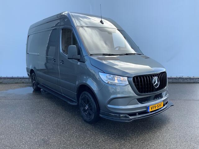 Mercedes-Benz SPRINTER 319 3.0 CDI Autom.L2H2 Airco Cruise 3 Zits MBux 10 Trekhaak 3500 kg Camera 6 Cilinder. Euro 6