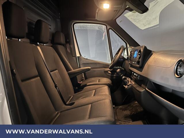 Mercedes-Benz SPRINTER 315 CDI 150pk **BPM VRIJ voor de Ondernemer** L2H2 Euro6 Airco | Camera | Apple Carplay Android Auto, Bijrijdersbank