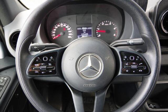 Mercedes-Benz SPRINTER 319 3.0 CDI V6 L2H2 LED, TREKHAAK, MBUX, CAMERA, NAVI, CRUISE, CLIMA