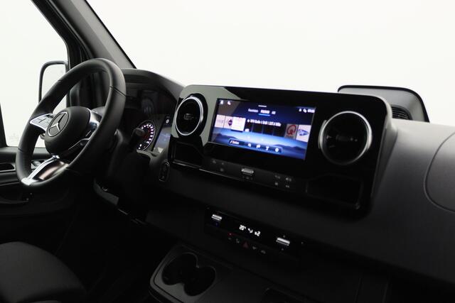 Mercedes-Benz SPRINTER 319 CDI L2H2 Automaat 3-Zits, Airco, Cruise, Camera, LED, Zonneklep, Sidesteps, 18''
