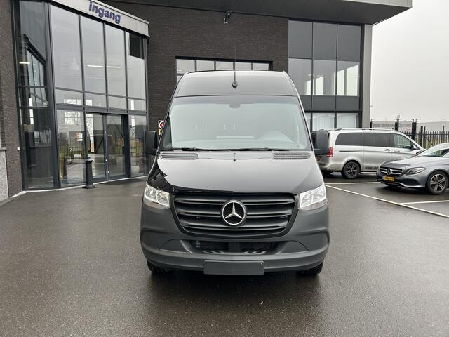 Mercedes-Benz SPRINTER 317 CDI L3 H2 MBUX / Carplay navigatie / Camera / Parkeersensoren / Cruise control / Airco / 270 Graden achterdeuren