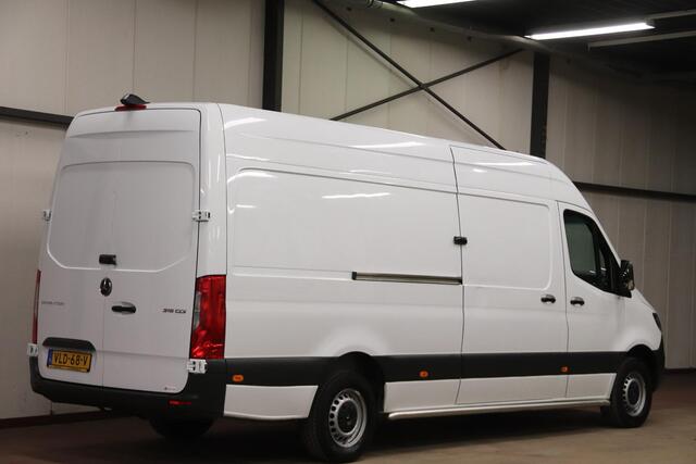 Mercedes-Benz SPRINTER 315 1.9 CDI L3H2 AUTOMAAT ACHTERUITRIJCAMERA Mercedes-Benz Sprinter 315 1.9 CDI L4H2 ACHTERUIRIJCAMERA