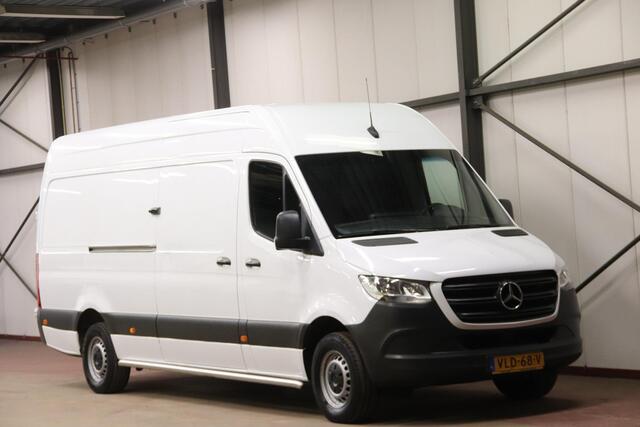 Mercedes-Benz SPRINTER 315 1.9 CDI L3H2 AUTOMAAT ACHTERUITRIJCAMERA Mercedes-Benz Sprinter 315 1.9 CDI L4H2 ACHTERUIRIJCAMERA