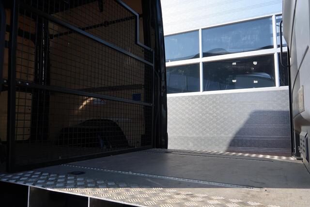 Mercedes-Benz SPRINTER 519 3.0 CDI L2H2 V6 AUT/ CAMERA/ 2X DEUR/ 1EIG/ CRUISE/ CLIMA/ TREKHAAK