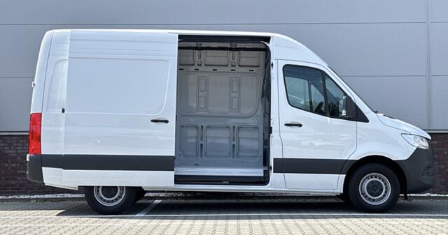 Mercedes-Benz SPRINTER 317 1.9 CDI L2 Base Cruise control / Android auto / Apple carplay