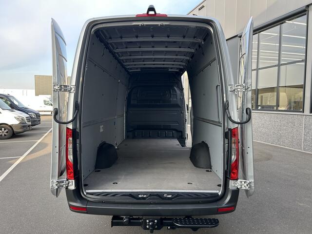 Mercedes-Benz SPRINTER 317 CDI L3 H2 3500KG Trekhaak / Automaat / MBUX / Carplay navigatie / Cruise control / Airco / 270 Graden achterdeuren