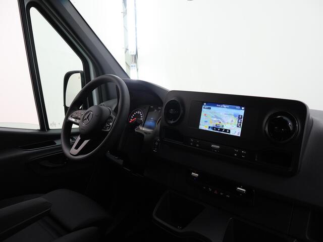 Mercedes-Benz SPRINTER 315 CDI L2H1 PRO Automaat | Achteruitrijcamera | 3-zits | Climate Control | Dodehoekassistent | Intelligente Binnenspiegel |