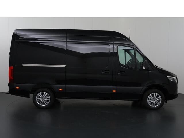 Mercedes-Benz SPRINTER 319 CDI L2 H2 | Aut. | SELECT | LED LAMPEN | 3500KG AHW VOORBEREIDING | METALLIC | NAVIGATIE | CAMEAR | CRUISE CONTROL | AIRCO | GEVEERDE BESTUURDERSSTOEL | LICHTMETALEN WIELEN | BIJRIJDERSBANK