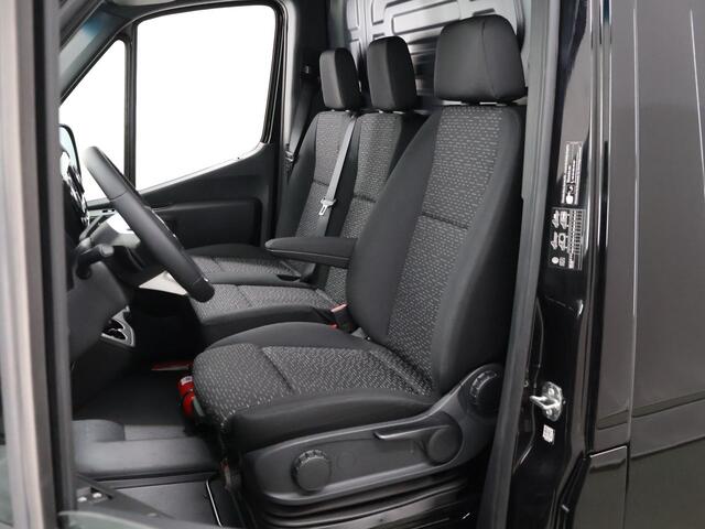 Mercedes-Benz SPRINTER 319 CDI L2 H2 | Aut. | SELECT | LED LAMPEN | 3500KG AHW VOORBEREIDING | METALLIC | NAVIGATIE | CAMEAR | CRUISE CONTROL | AIRCO | GEVEERDE BESTUURDERSSTOEL | LICHTMETALEN WIELEN | BIJRIJDERSBANK