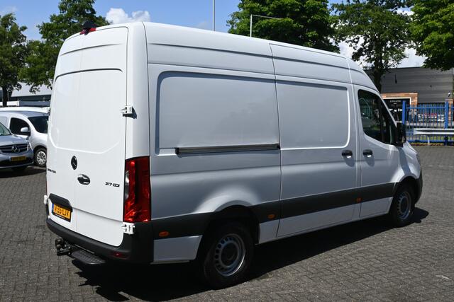 Mercedes-Benz SPRINTER 317 CDI L2H2 RWD 3500kg Trekhaak, MBUX navigatie met camera, Dodehoek assyst