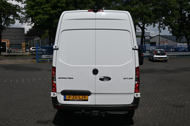 Mercedes-Benz SPRINTER 317 CDI L2H2 RWD 3500kg Trekhaak, MBUX navigatie met camera, Dodehoek assyst