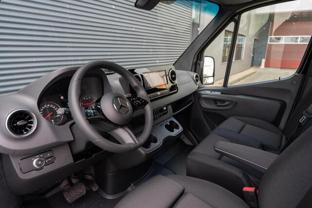 Mercedes-Benz SPRINTER 317 1.9 CDI L2H2 170PK AUT 3,5T trekgewicht, Distronic, 10,25 MBUX, Navigatie, LED, side assist, bijrijdersbank, achteruitrijcamera